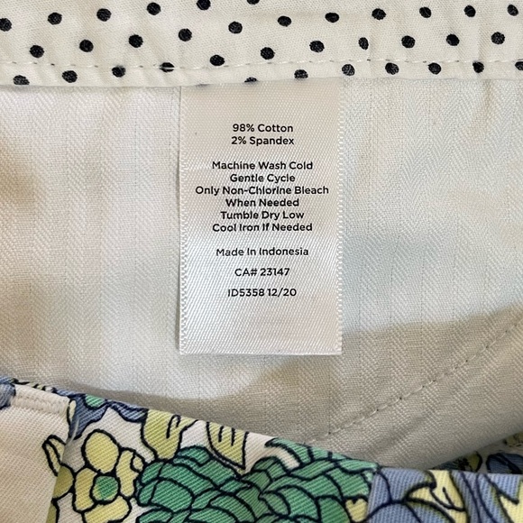 Women’s Talbots PERFECT CROP blue/green/yellow floral casual pants Size 6 - Picture 5 of 5